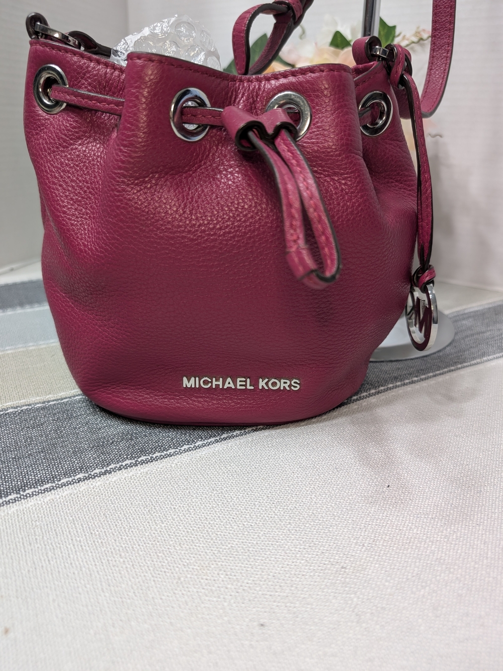 Michael Kors Jules Pebbled Leather Mini Drawstring Bucket Bag - Picture 9 of 11